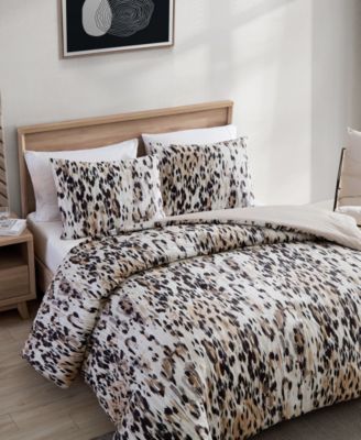 Abstract Leopard 3 Piece Comforter Set, Full/Queen