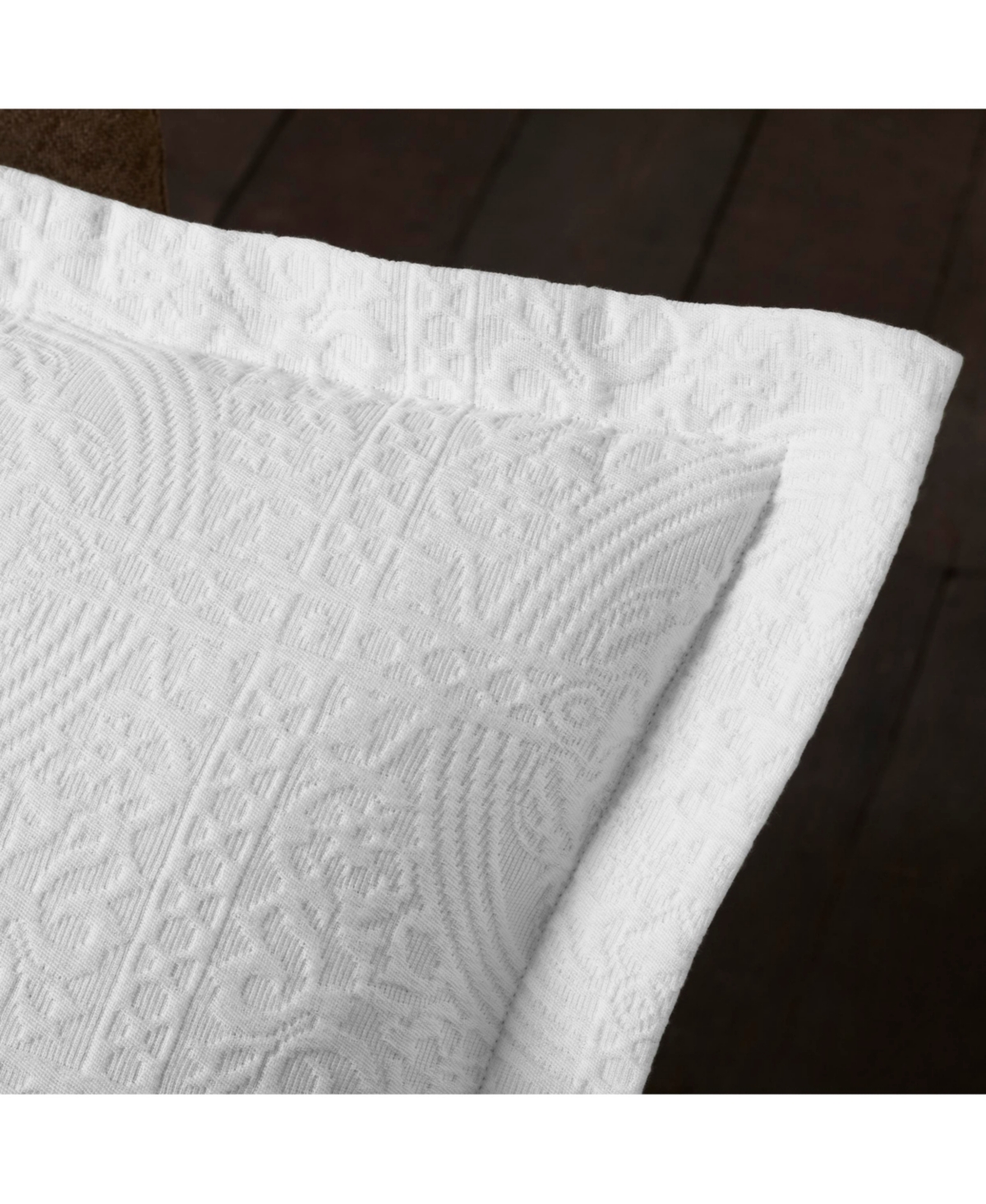 Superior 100% Cotton Fleur De Lis Medallion All-Season 2-Piece Coverlet Set,