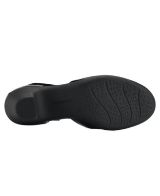 Women's Clarice Mary Jane Block Heel Pumps