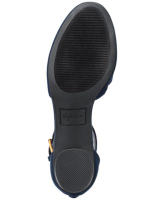 Women's Alinaa Two-Piece Block Heel Dress Pumps