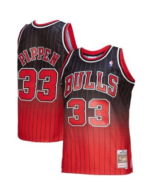 Men s Mitchell Ness Scottie Pippen Red Black Chicago Bulls 1995 96 Hardwood Classics Fadeaway Swingman Player Jersey Macy s