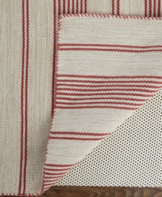 Duprine R0560 4' x 6' Area Rug