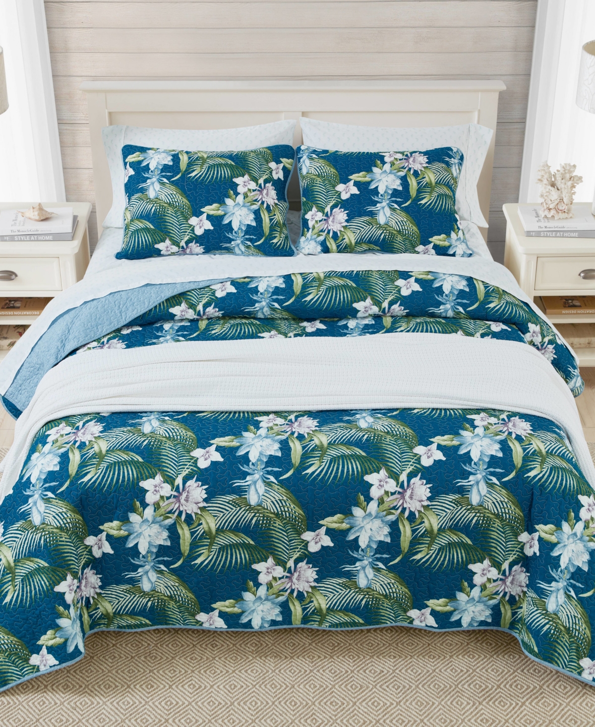 Tommy Bahama Home Southern Breeze Reversible 3 Piece Quilt Set