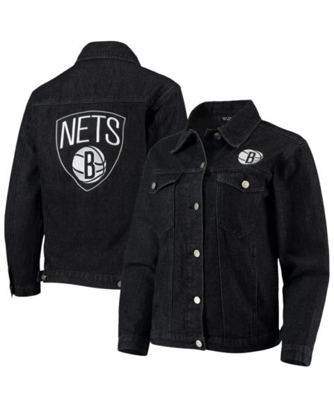 Женские куртки The Wild Collective Women's Black Brooklyn Nets Patch Denim Button-Up Jacket