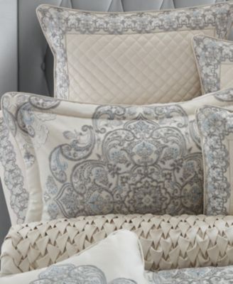 Adagio Comforter Sets