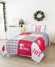  Peanuts Holiday Quilt and Sham Sets