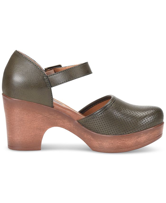 b.o.c. Women's Gia Comfort Wedge Sandals & Reviews Sandals Shoes