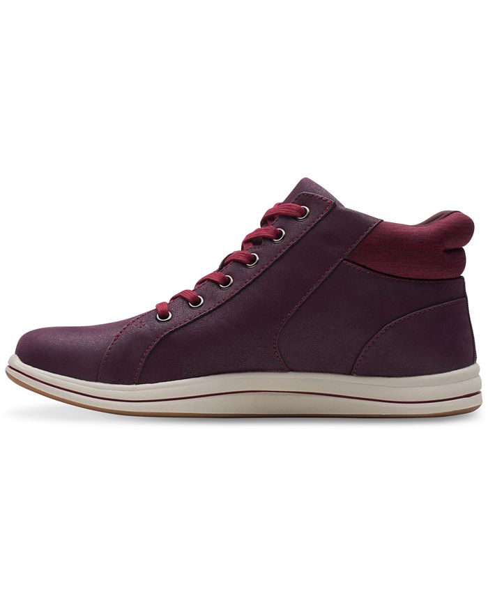 clarks glide lace