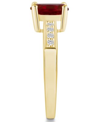 Garnet and Diamond Ring (1-1/2 ct.t.w and 1/8 ct.t.w) 14K Yellow Gold