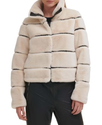 All Black Winter Outfit, Faux Fur, Jodi Blk  Faux fur coats outfit, Black  faux fur coat, Black faux fur jacket
