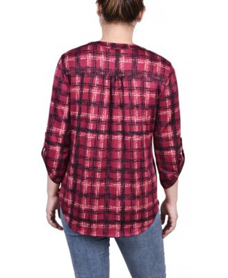 Petite 3/4 Roll Tab Sleeve Y-neck Top