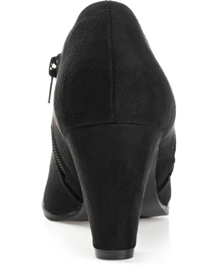 journee collection womens sanzi booties stacked heel
