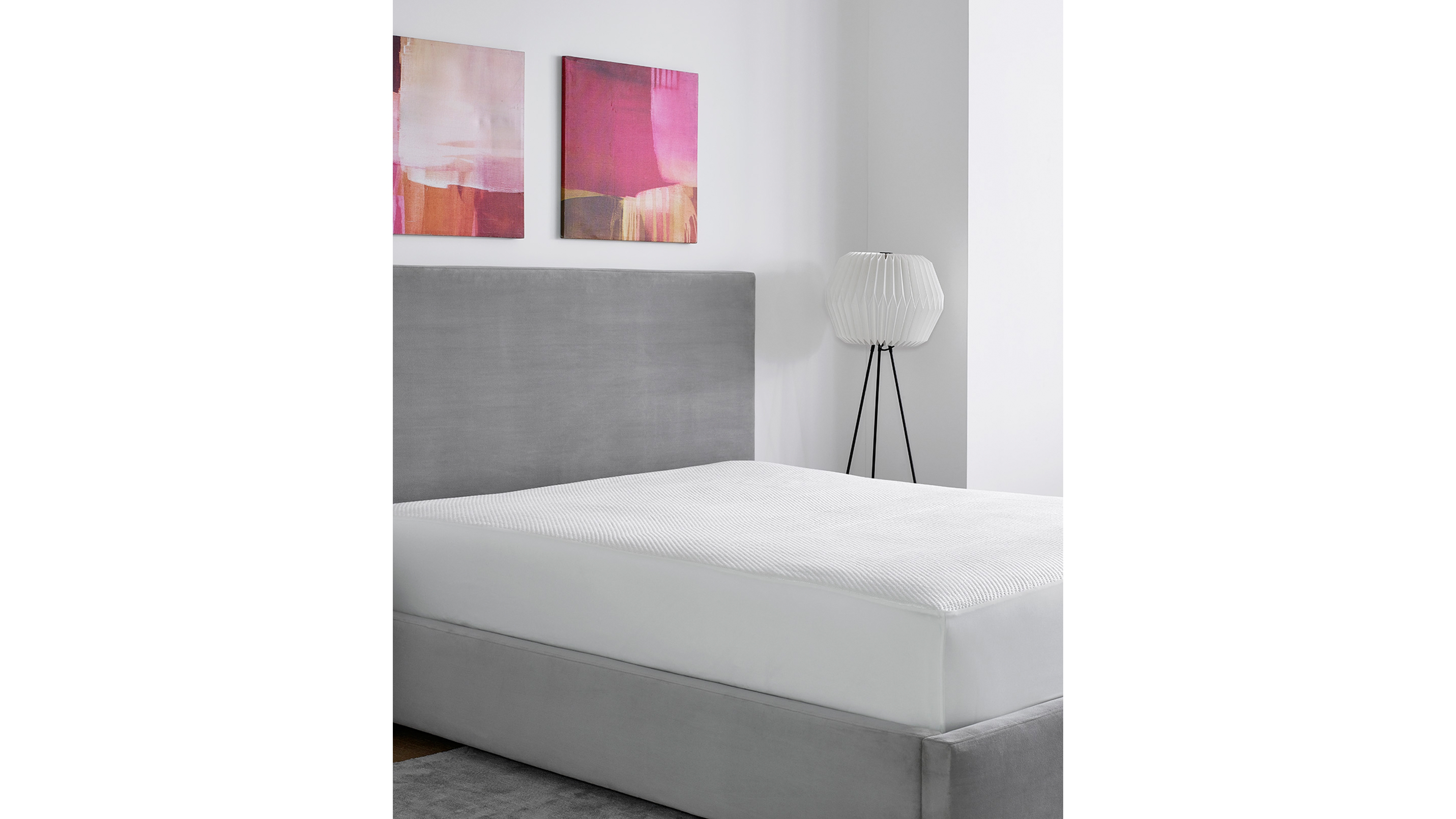 Nestl 18" Water-resistant Premium 5-sided Mattress Protector, Queen