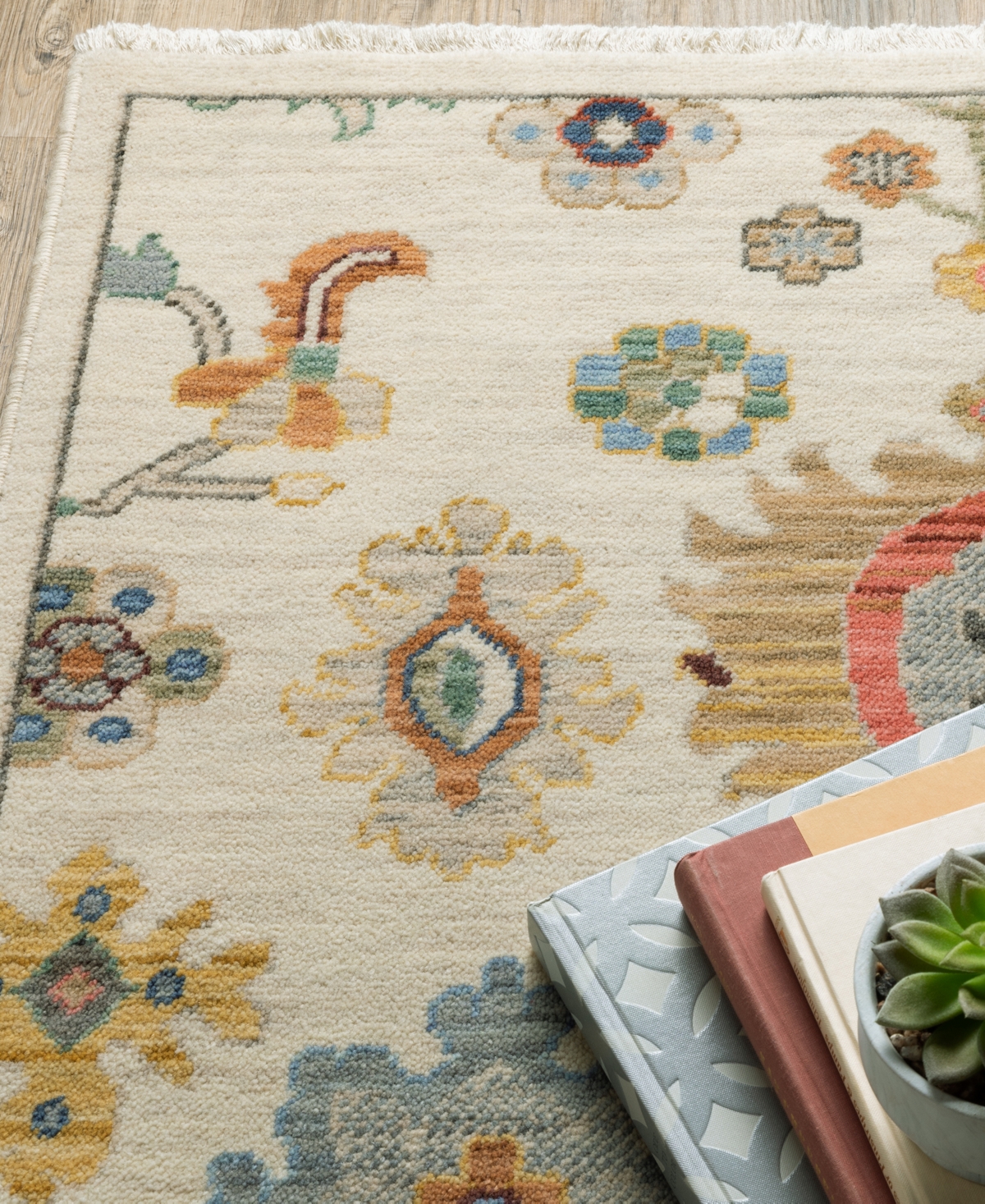 Oriental Weavers Lucca 5507W 7'10" x 10'10" Area Rug