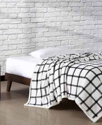 CLOSEOUT! Plaid Ultra Soft Plush Fleece Blanket, King