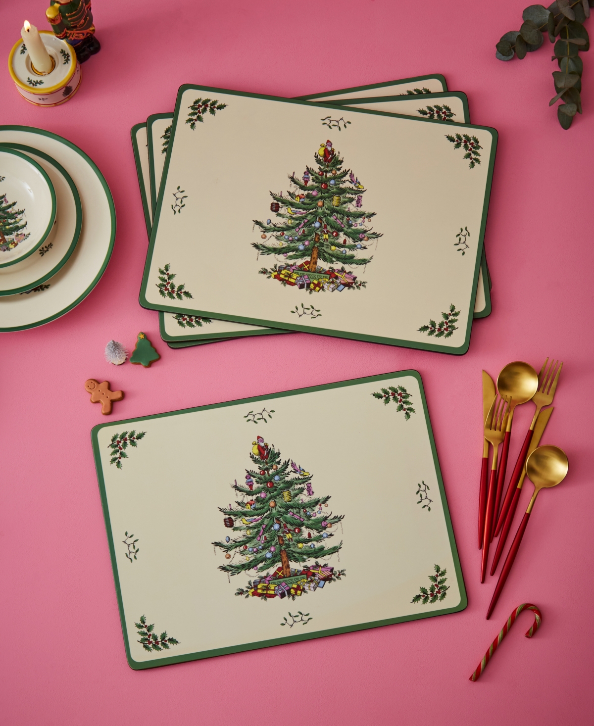 Spode Table Linens, Set Of 4 Christmas Tree Placemats Cork Back In No Color