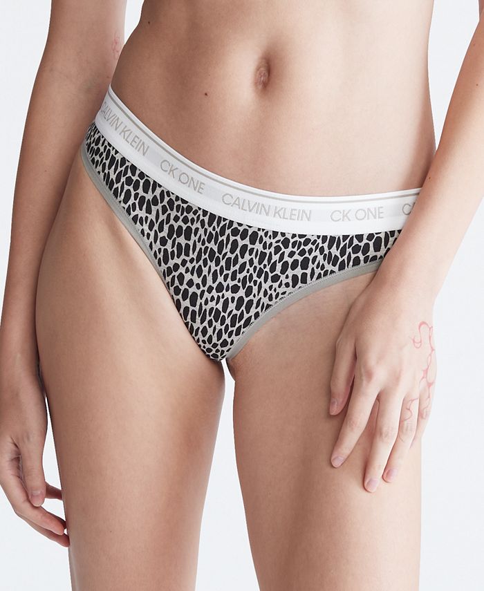 schudden alarm Bestaan Calvin Klein CK One Cotton Thong Underwear QF5733 & Reviews - All Underwear  - Women - Macy's