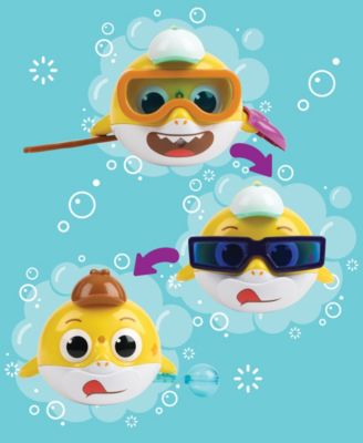 Baby Shark Swimmer, Sprinkler 4 Bath Squirts Set
