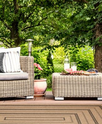 Sahara Multi Border 6'6" x 9'3" Outdoor Area Rug