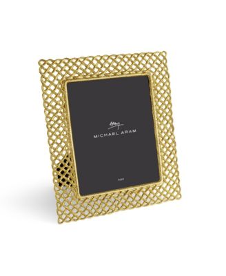 Love Knot Frame, 8" x 10"