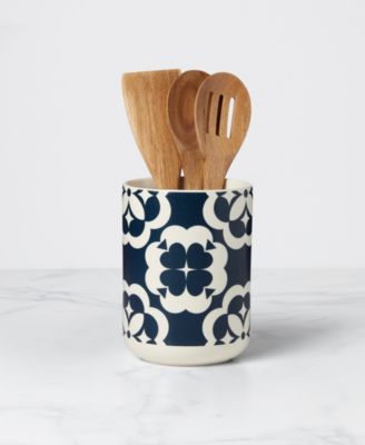 Elegant Geo Utensil Crock with Wood Utensils Set