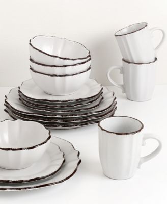 Scalloped Edge 16 Piece Service for 4 Dinnerware Set