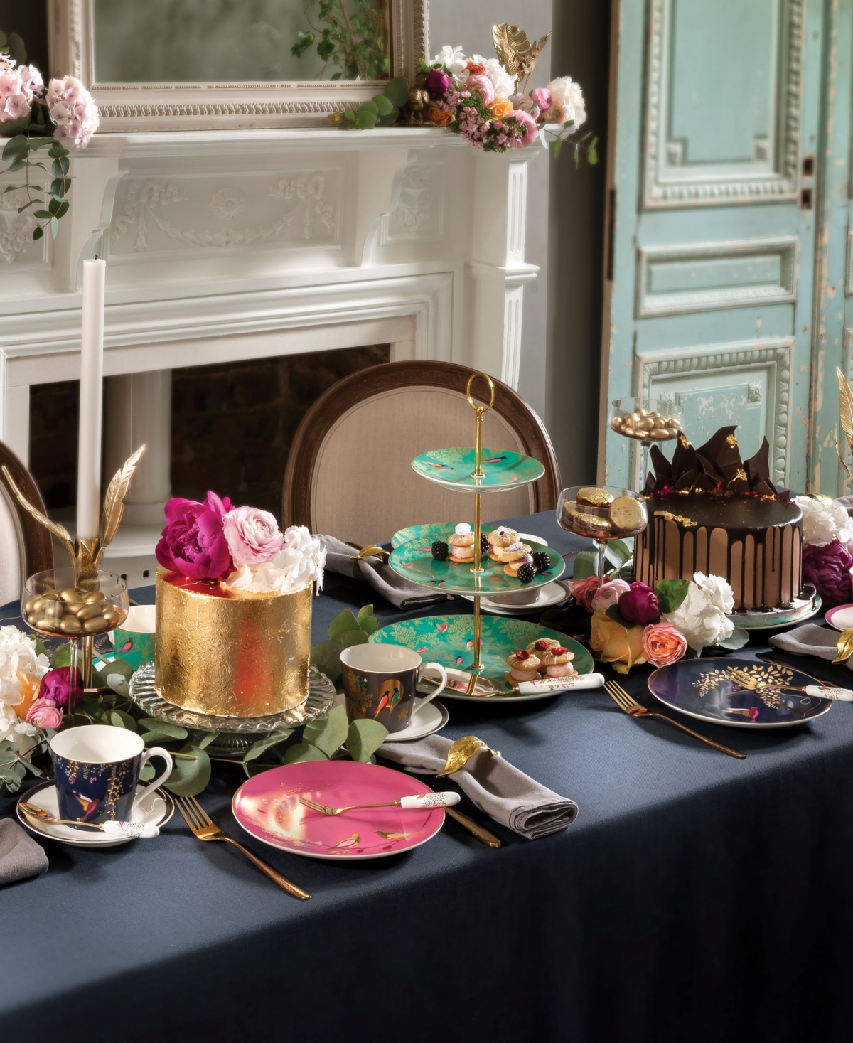 Sara Miller Sandwich Tray