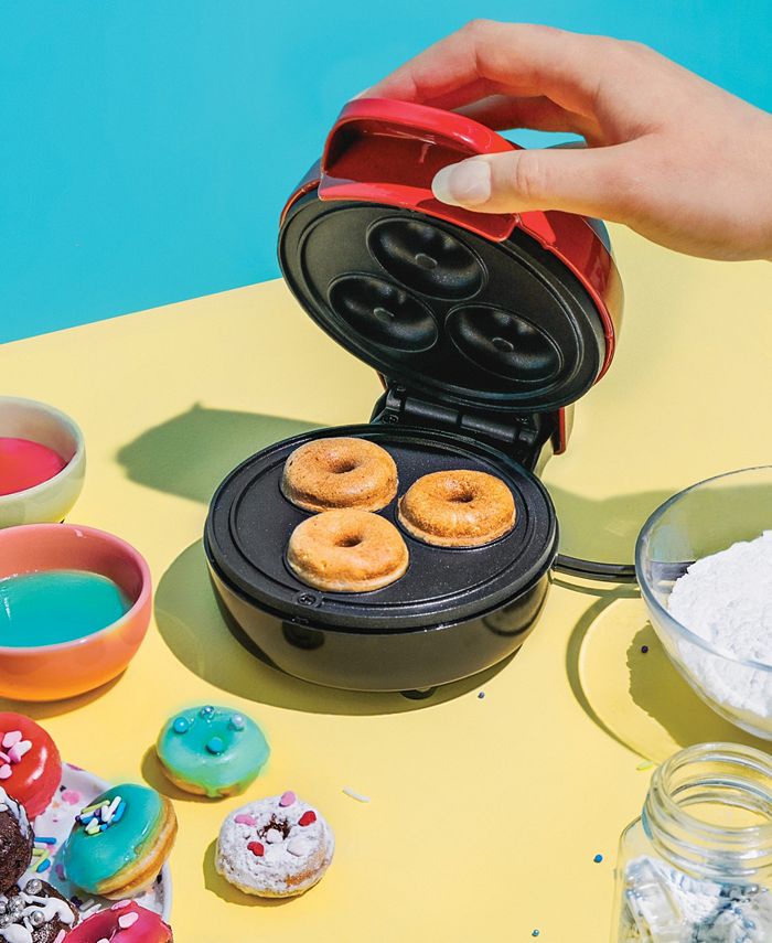 Bella Mini Donut Baker Macy