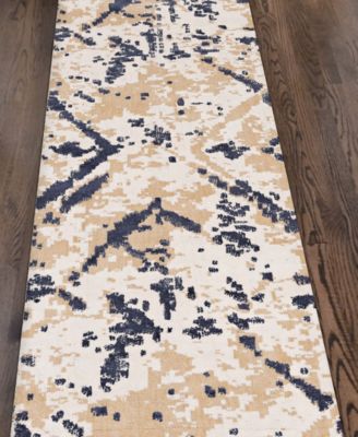 Dora 510 2'6" x 10' Runner Area Rug