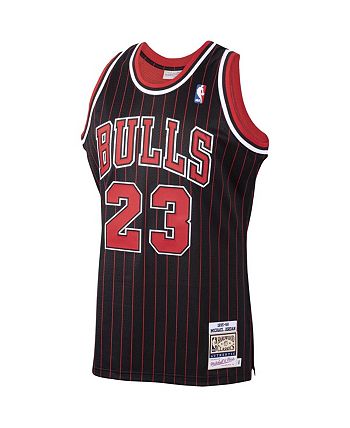 Mitchell & Ness Chicago Bulls 1995-96 Michael Jordan Authentic Jersey Black