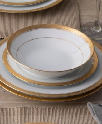 Crestwood Gold Set of 4 Soup Bowls, Service For 4