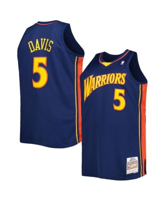 Mitchell & Ness