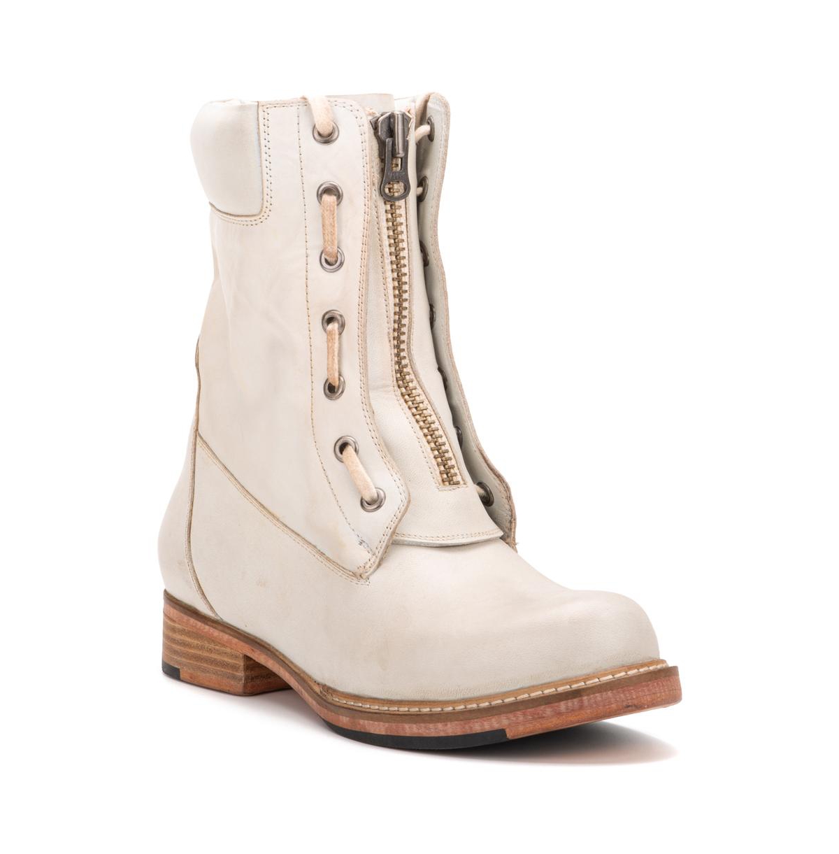 Vintage Foundry Co Women's Filo Boot
