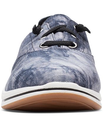 Clarks Women's Cloudsteppers Breeze Ave II Lace-Up Sneakers - Macy's