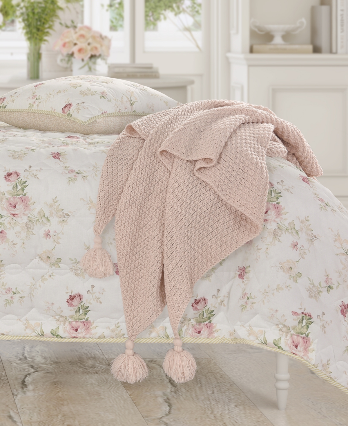 Piper & Wright Millie Throw Bedding In Blush
