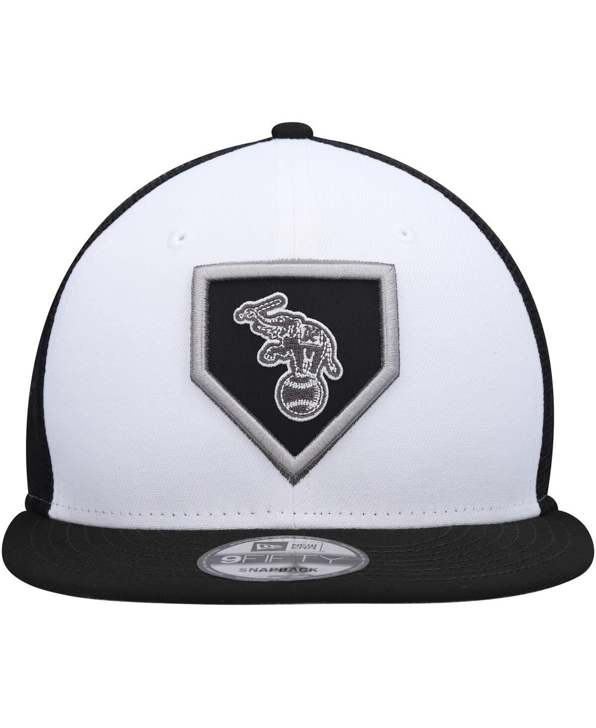 New Era Men's  White, Black Oakland Athletics 2022 Clubhouse Trucker 9fifty Snapback Hat In White,black