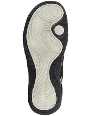 Women's Regional Water-Ready Strappy Sandal Flats