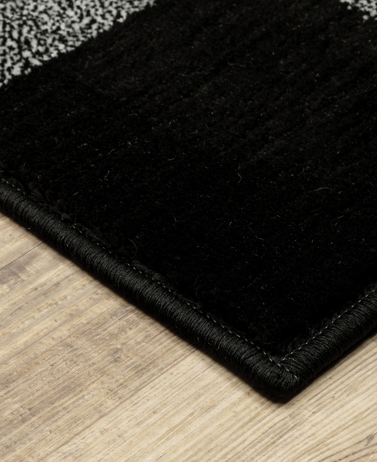 Oriental Weavers Georgia 678D 6'7" x 9'2" Area Rug