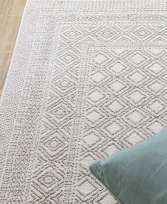 Montecito 94W 2'3" x 7'6" Runner Area Rug