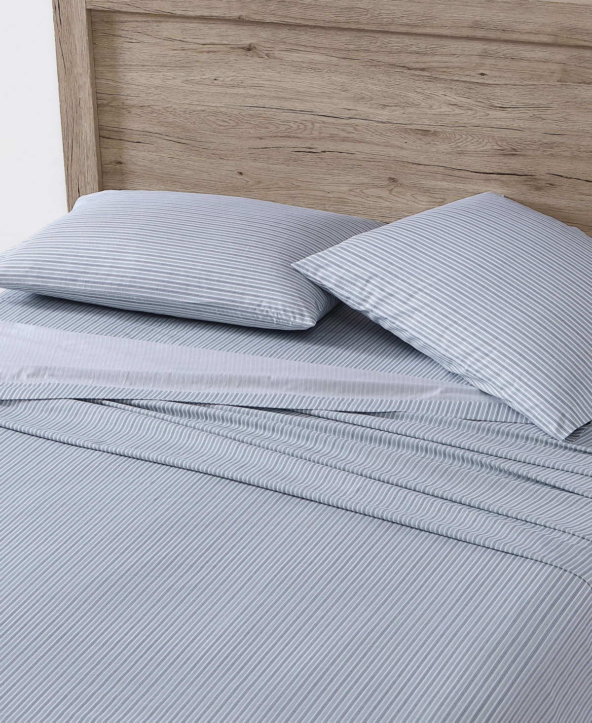 Eddie Bauer 200-thread Count Cotton Percale Sheet Set, King In Ticking Stripe Navy