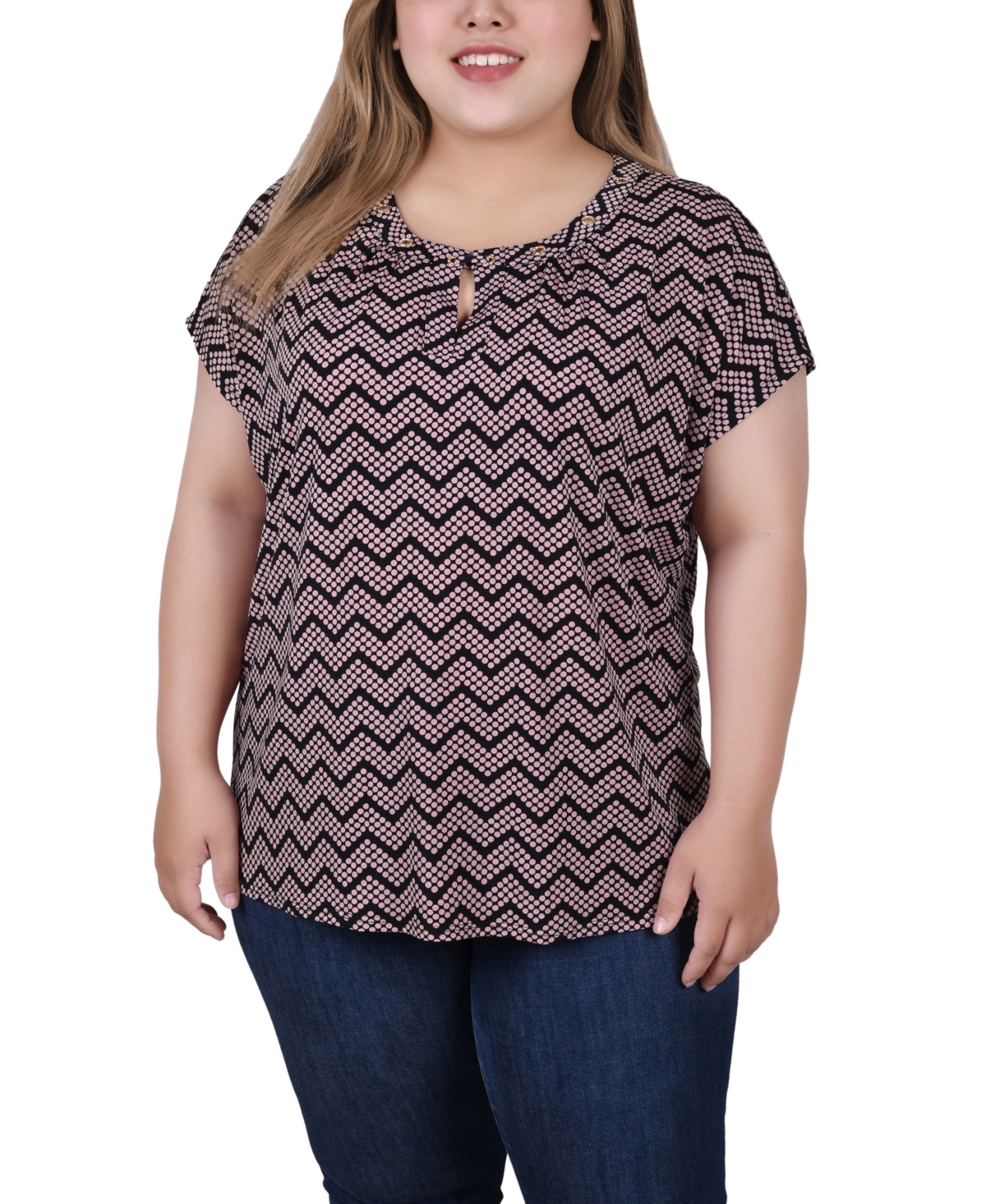 Ny Collection Plus Size Extended Sleeve Top With Grommets In Black Lilas Zigzag Dots