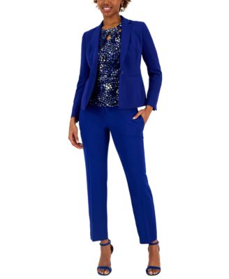 Kasper - Women's Crepe One-Button Blazer, Printed Twist Neck Top, & Crepe Slim-Leg Pants
