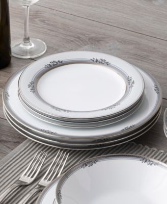 Laurelvale Set of 4 Dinner Plates, 10.50"