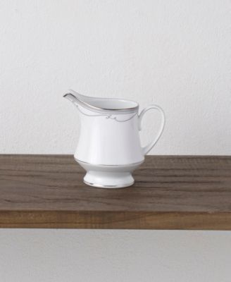 Satin Flourish Sugar & Creamer Set