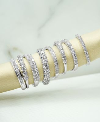 Diamond Band (1 ct. t.w.) in Platinum