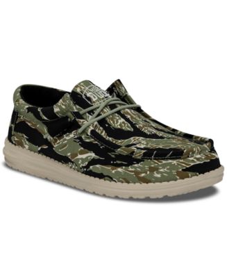 Baskets Hey Dude Modèle Wally Washed Camo Couleur Blanc PRO BRANDS