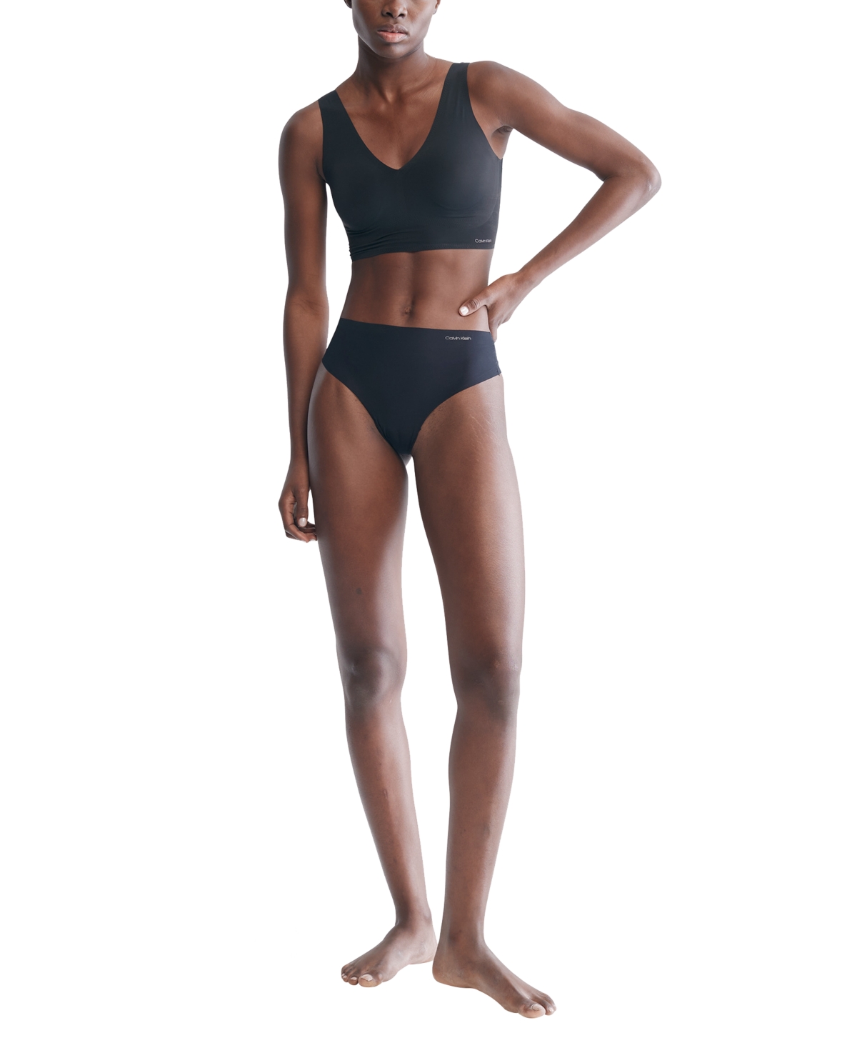 Calvin Klein Invisibles Comfort V-Neck Comfort Bralette