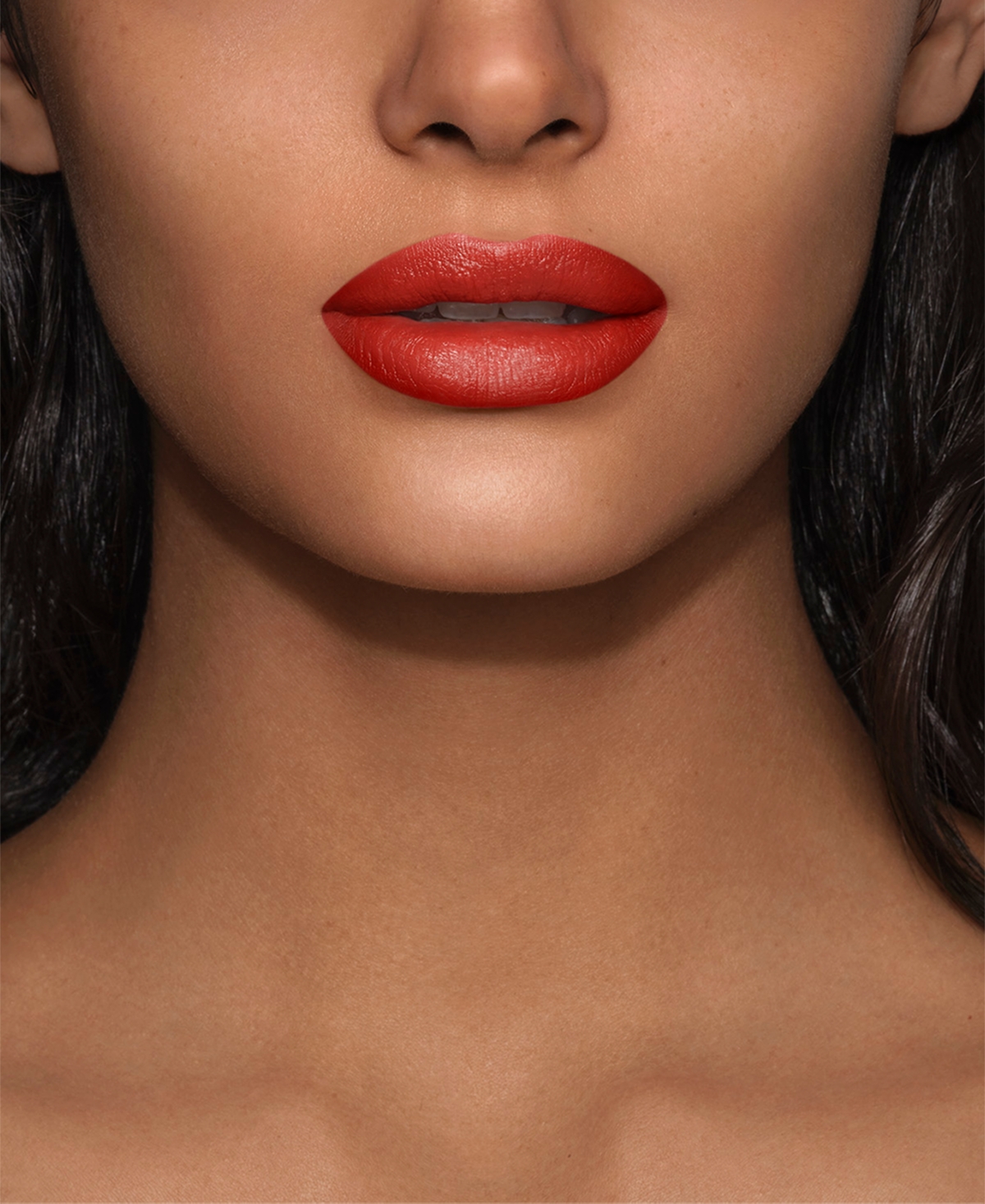 Carolina Herrera Fabulous Kiss Satin Lipstick Refill - 373 - Pink Aura (berry red)