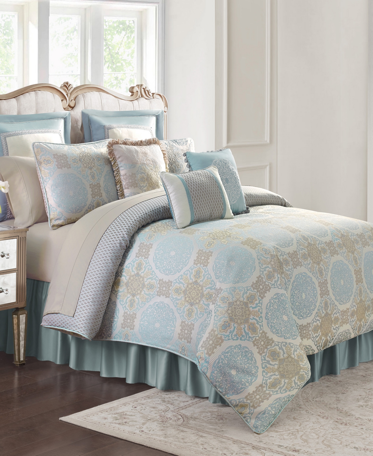 Waterford Jonet 6 Piece Comforter Set, King In Multi
