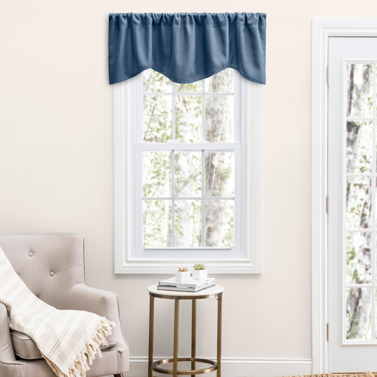 Ricardo Grand Pointe Rod Pocket M-Shaped Curtain Valance 54"W x 17"L